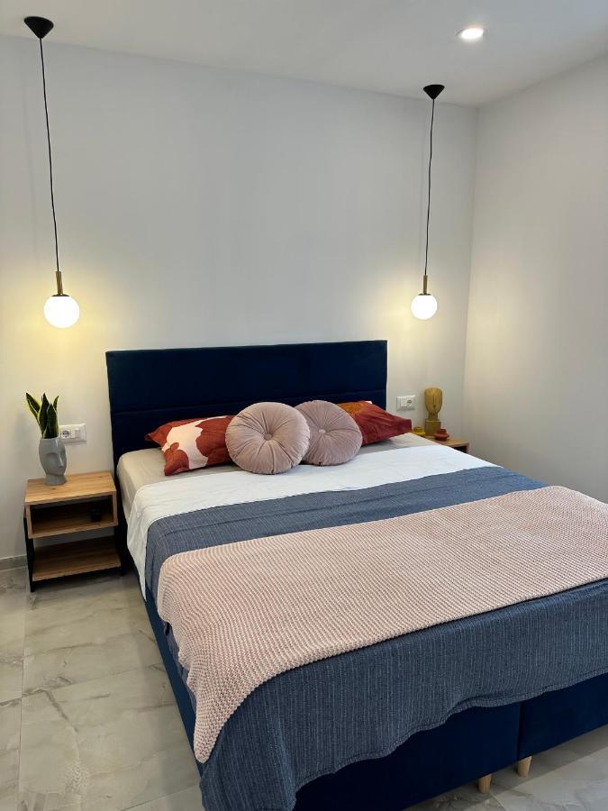 Olive View Apartment Brela Bagian luar foto